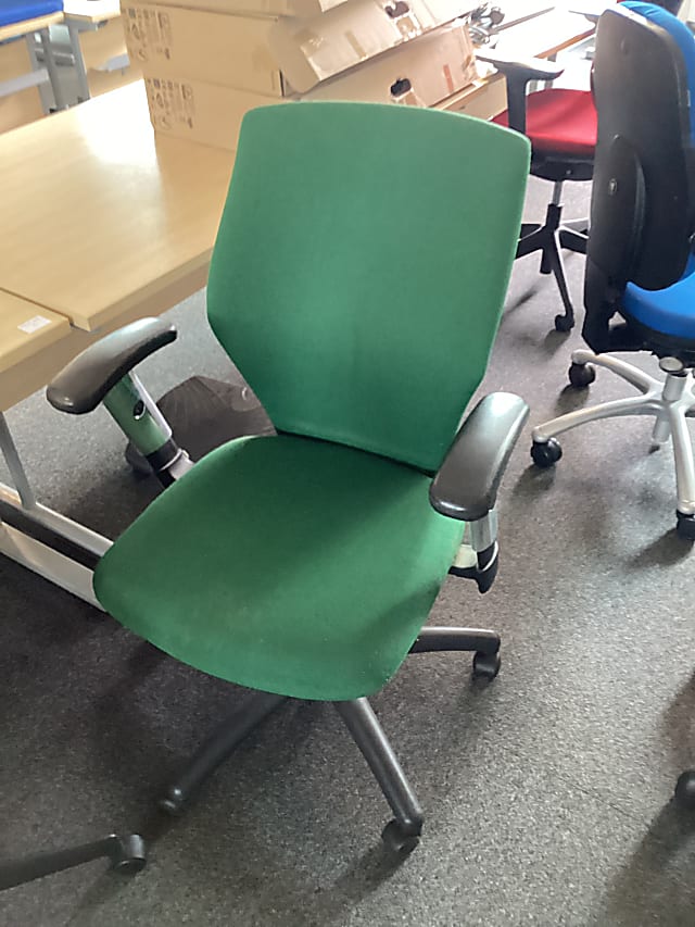 Green ops chair