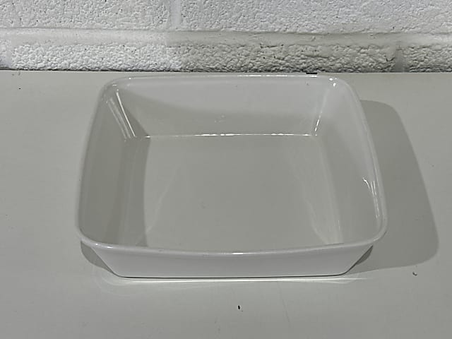 Box of 6 oven dishes