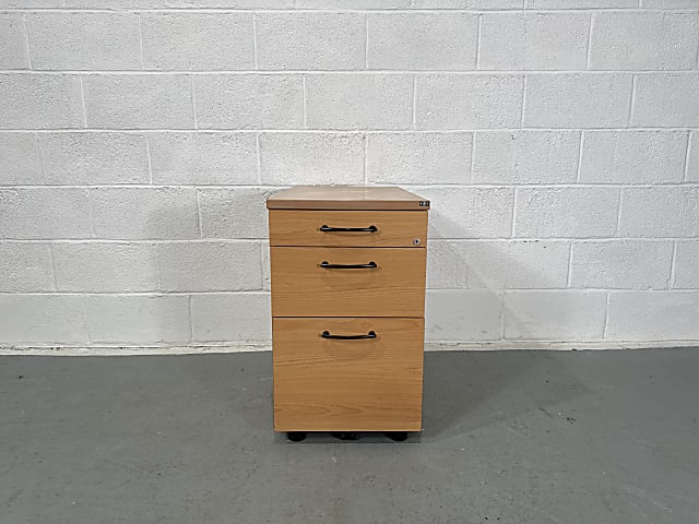 Wooden 3 drawer static pedestal 