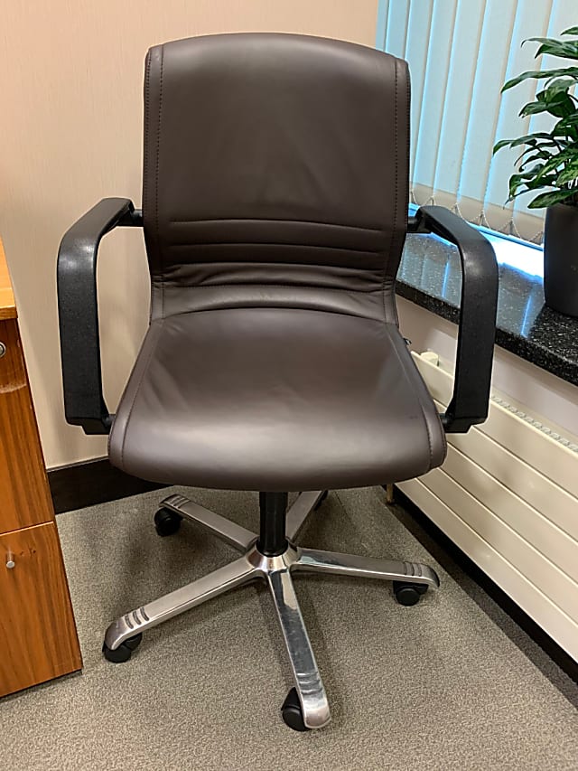 Brown office chair