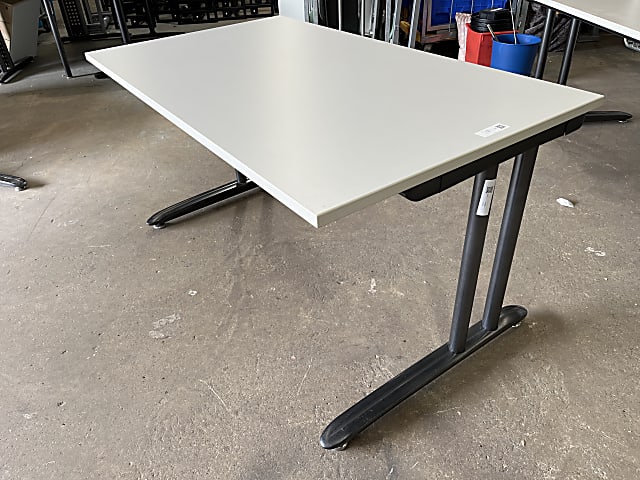 Gesika White Single desk 140cm