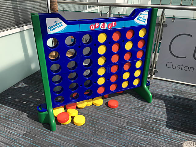 Jumbo connect four game