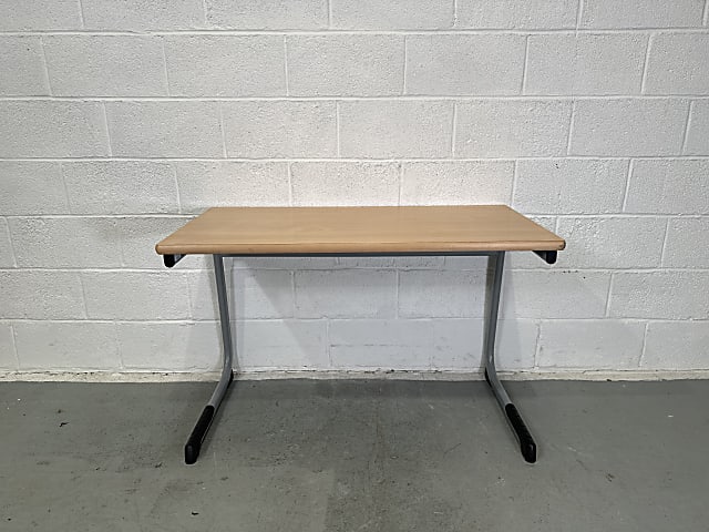 Cantilever Classroom Desk