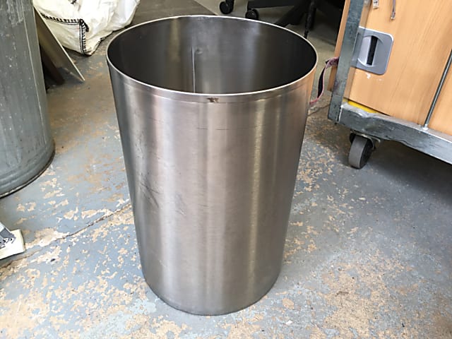 Bin plant holder