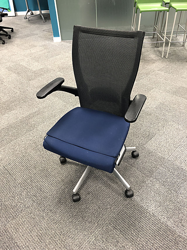 Haworth comforto blue padded seat office chair