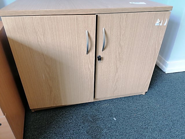 2 door cabinet