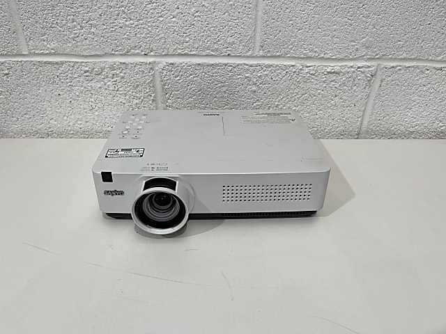 Sanyo PLC-XU301 Projector