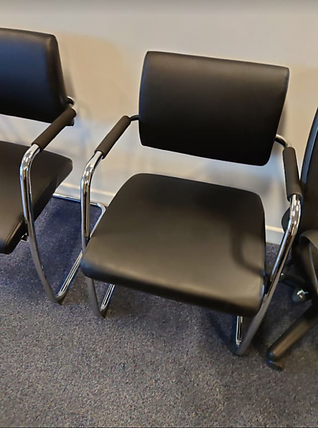 Meeting chairs