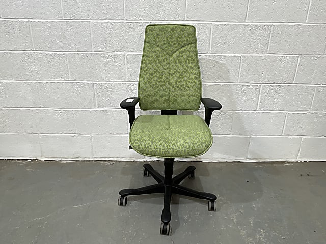 Kinnarps Green Operators Chair with Arms