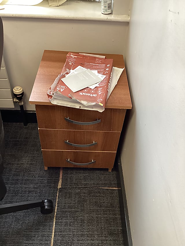 Oak pedestal three drawer with handles