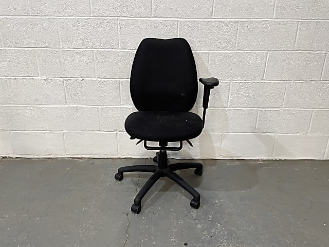 black office chair (scrap) 