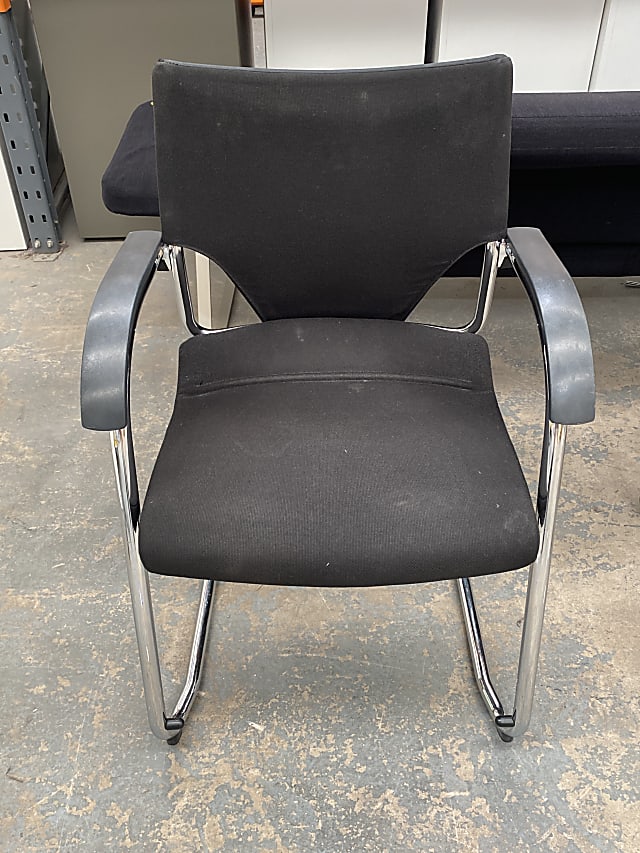 Wikhan Modus side chair