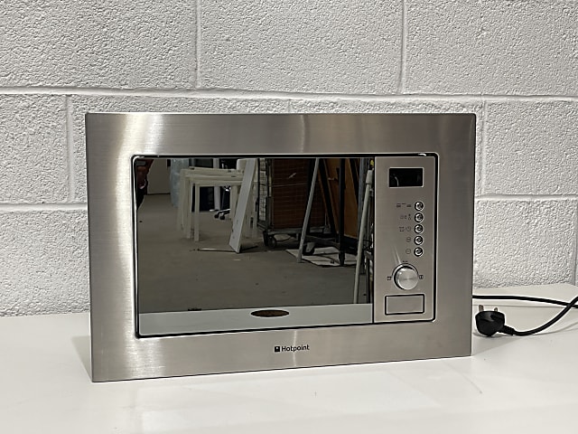 Hotpoint Integrated stainless steel hotpoint microwave oven inbuilt