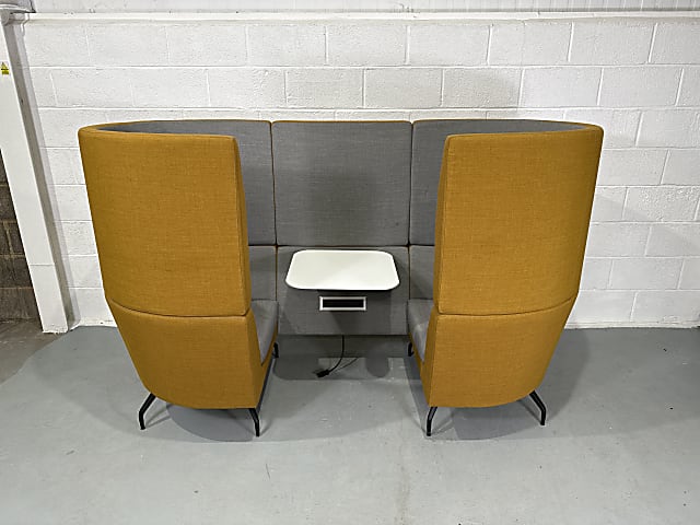 Orangebox single seat Booth