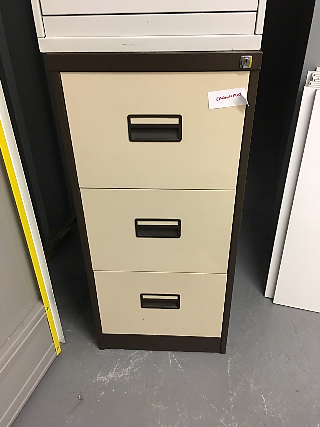 Metal 3-drawer filing cabinet