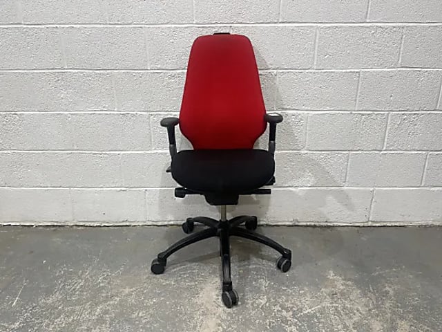 Task Chair