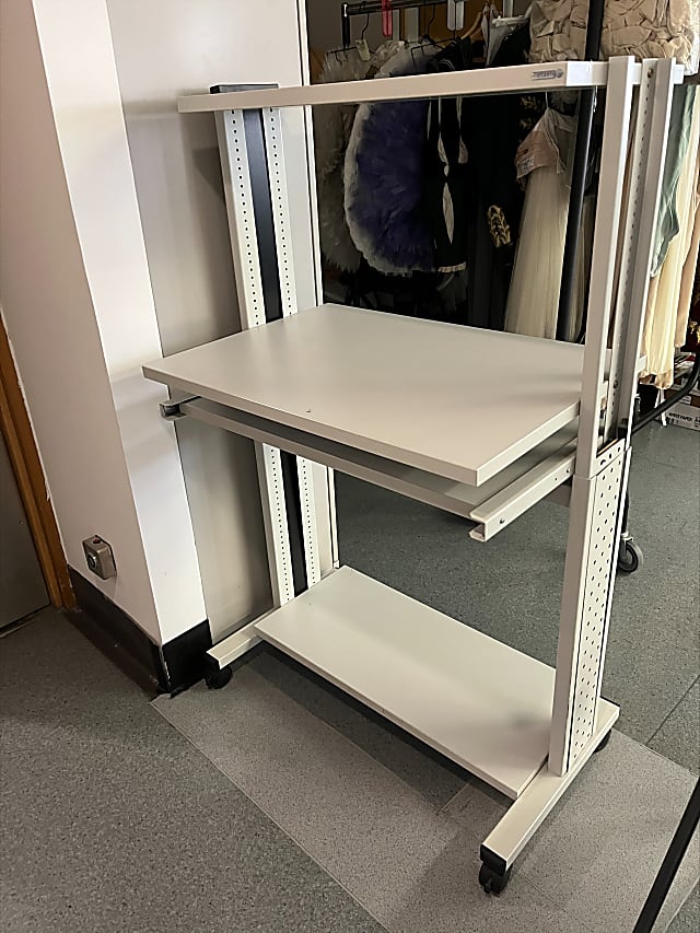 Computer desk on wheels