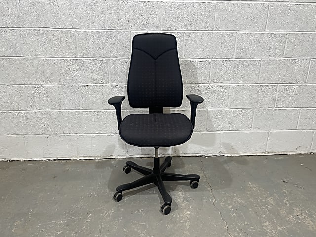 Kinnarps 6000 operator chair 