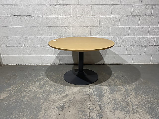 Round table 120cm