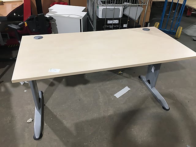 Desk 160cm