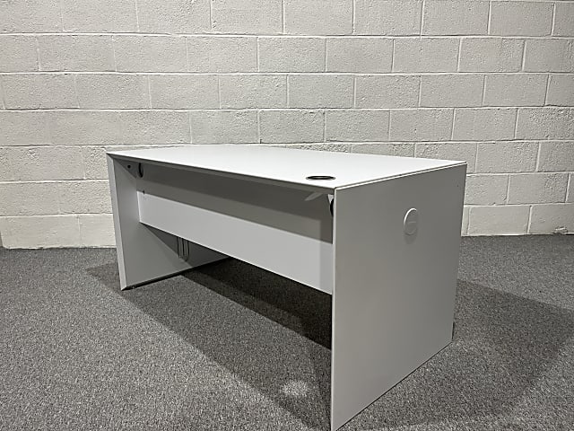 Fantoni White Single Desk 