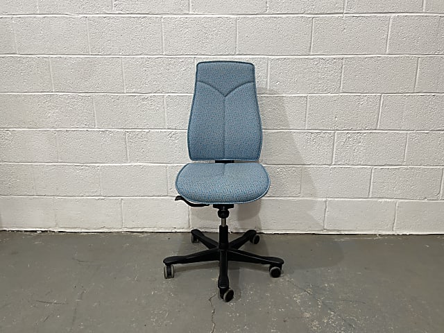 Kinnarps Blue operator Chair 