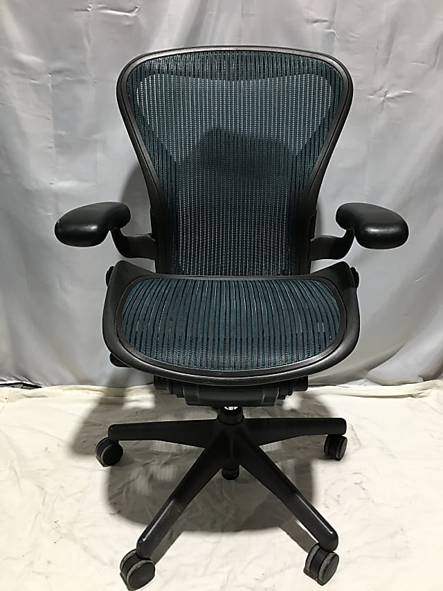 Herman Miller Aeron Chair Size B Teal Green