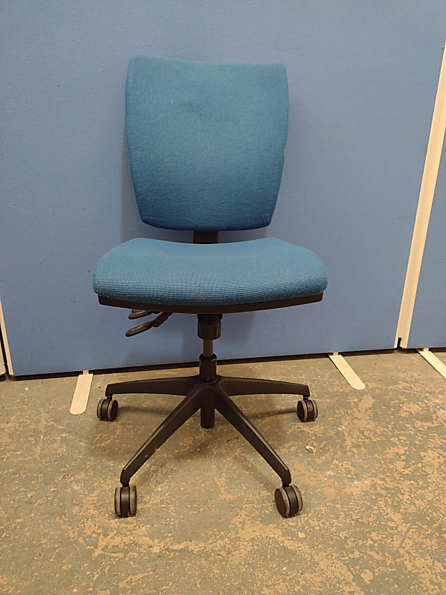 Blue operations chair no arms