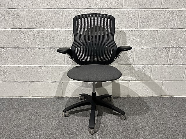 Knoll Generation grey office task chair