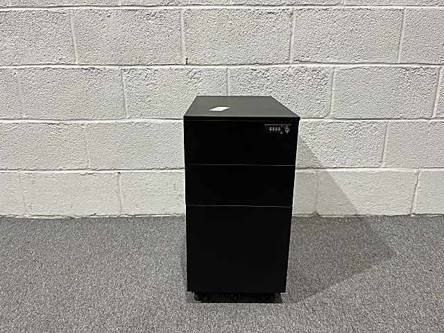 Metal slimline Pedestal