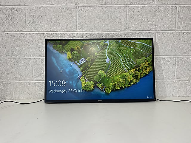 Dell 43 inch P4317Q monitor