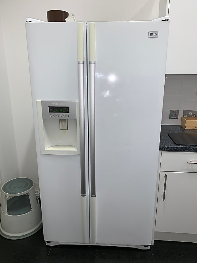 LG Double door American fridge freezer