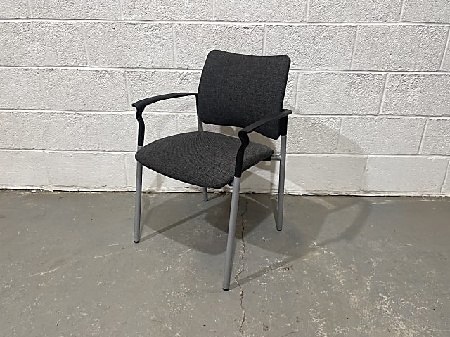 Gresham SJXASi black and gray chair