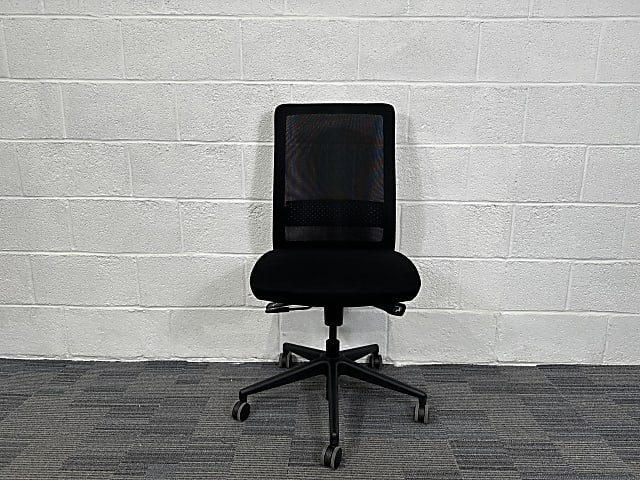 Bestuhl Chair No Arms