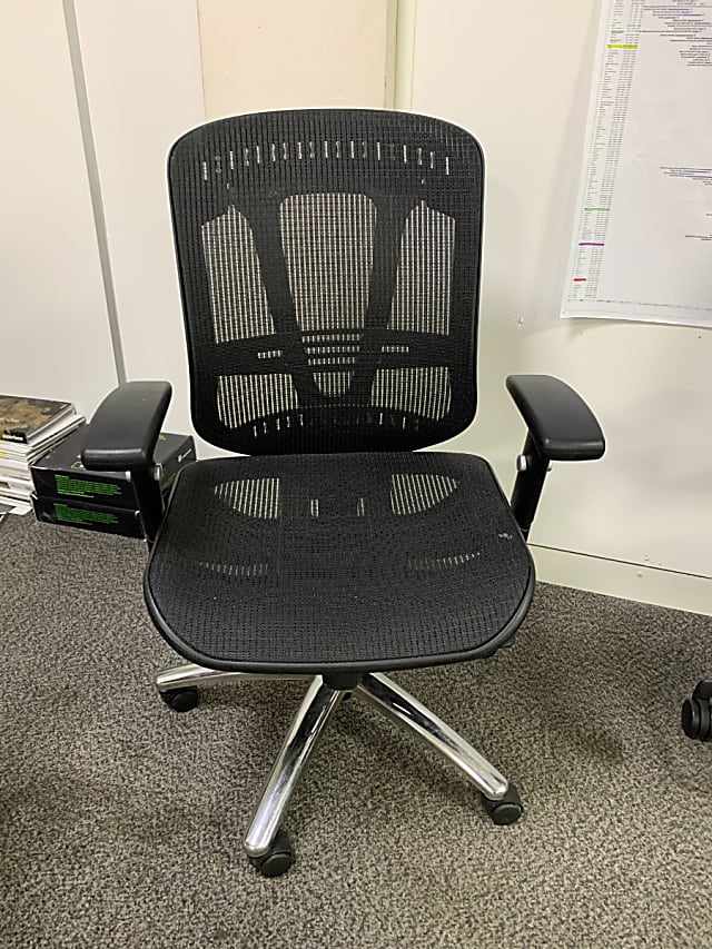 Operator chair