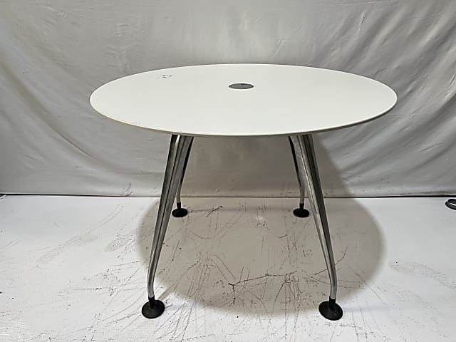 Round white table chrome frame