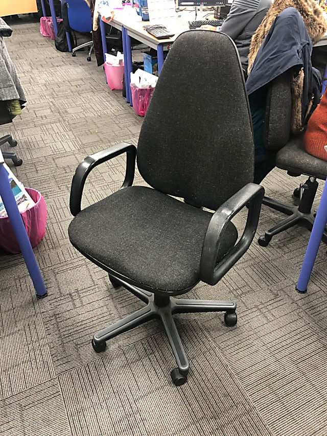 Rolling operator office chair