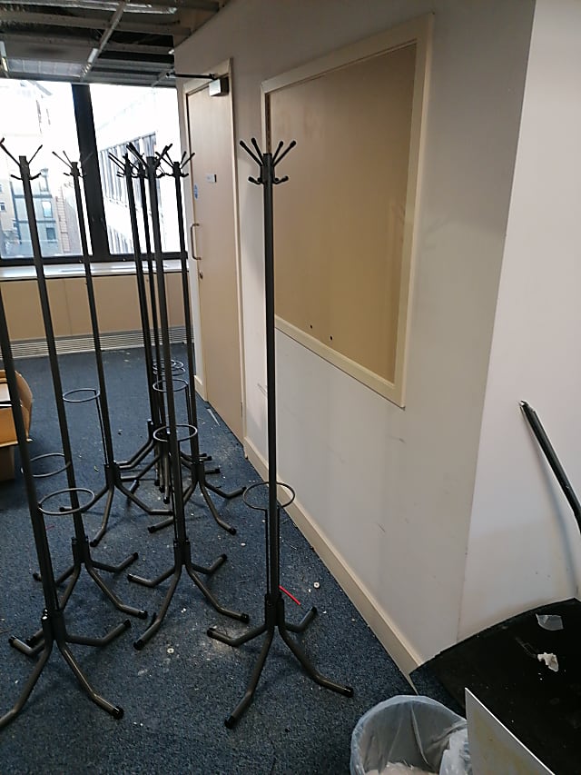 coat stand