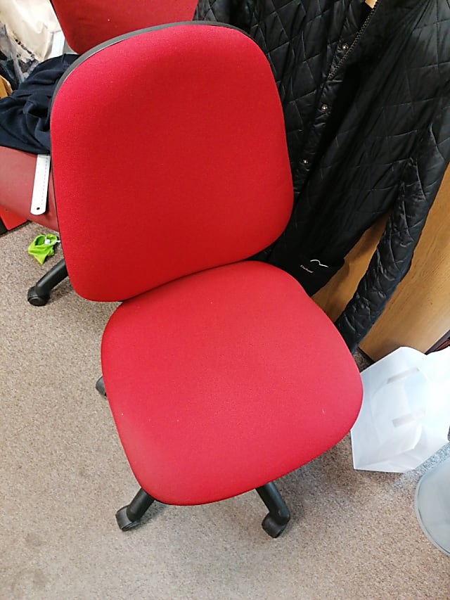 Task operator chair