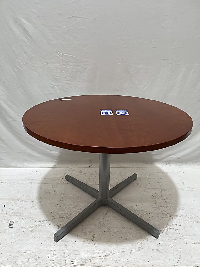  Round Mahogany coffee meeting table