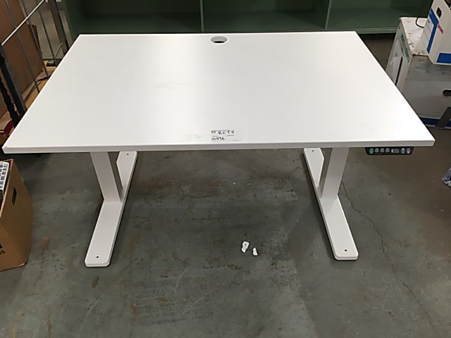 Electric height adjustable desk 120cm