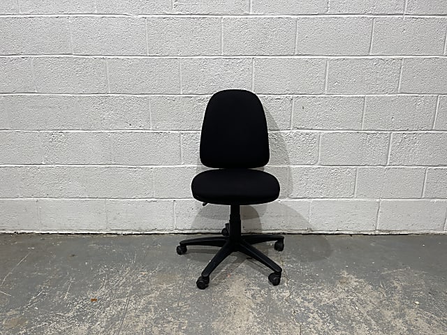 Black operator Chair