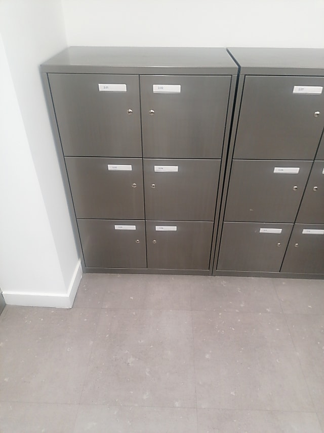 Cabinet/lockers