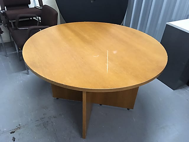 Meeting room table 110-120 wide