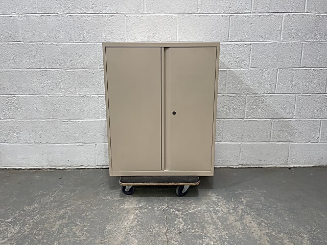 2 door cabinet