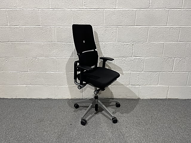 Steelcase Please black ergonomic office operator chair