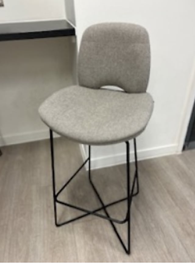 FRÖVI grey stool