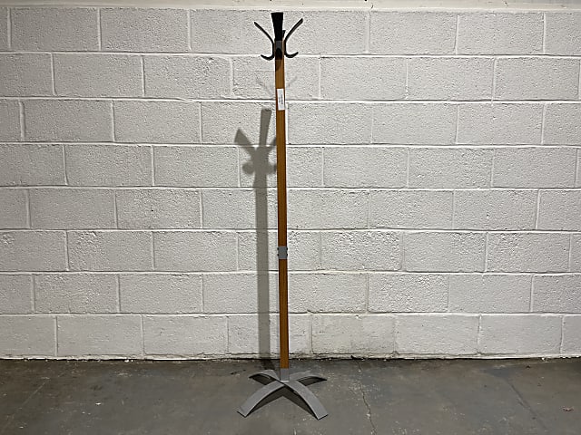 Coat stand