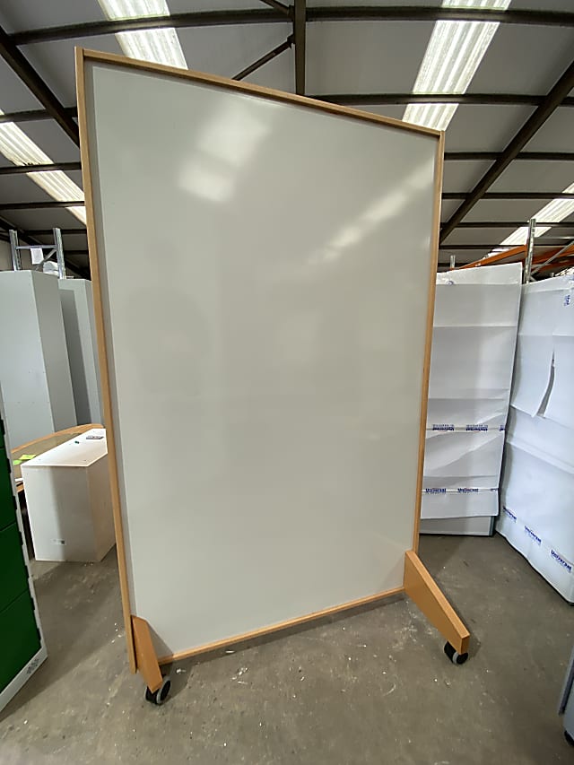 Whiteboard on wheels