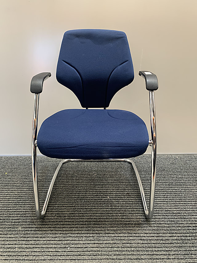Orangebox Giroflex cantilever meeting chair